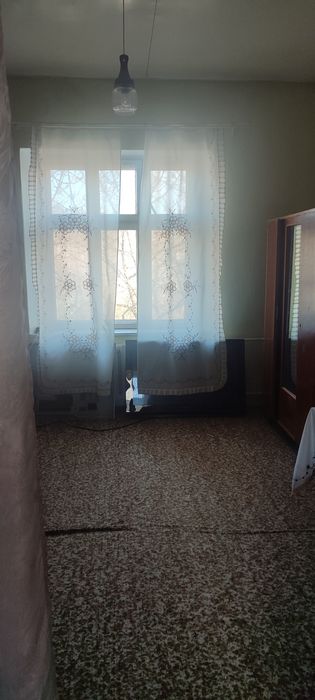 Продається двохкімнатна квартира