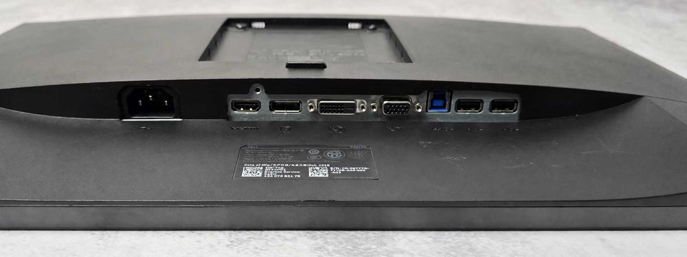 Монітор безрамковий 24" Dell Professional P2421 1920х1200 (16:10) IPS WLED 8bit sRGB 99% + Гарантія 12 місяців