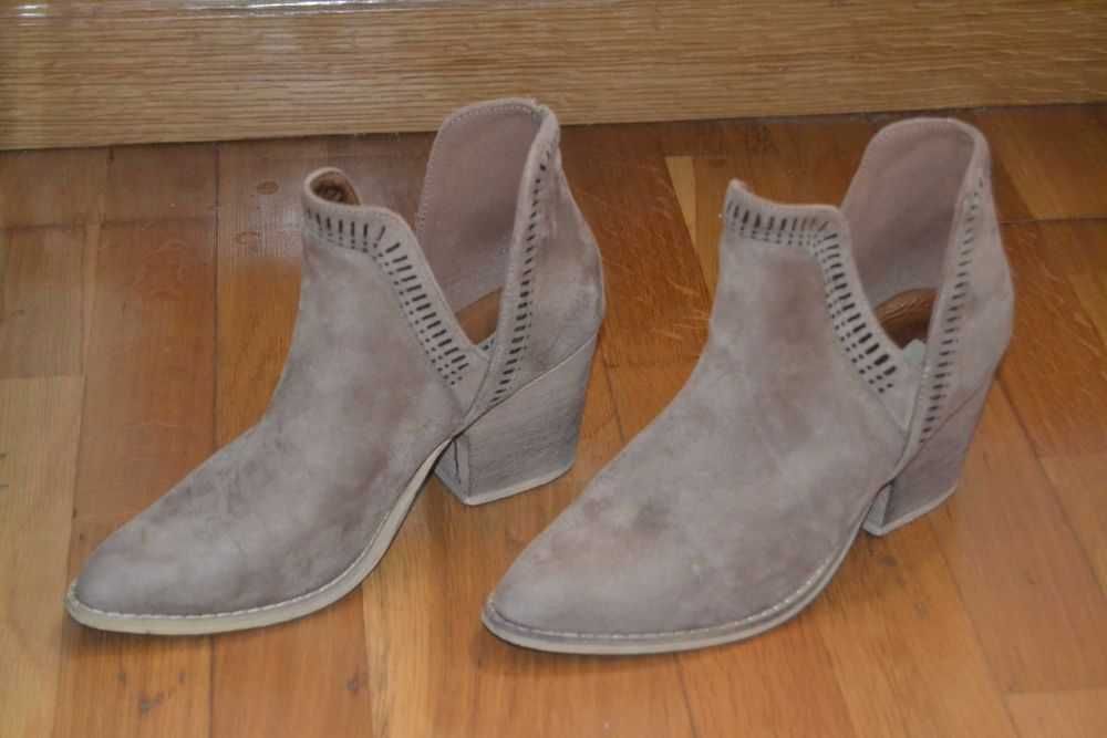 Botas Corina- Tamanho 37