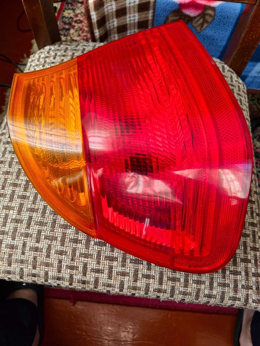 Оригінальні задні ліхтарі (стопи) BMW E46 седан (1998–2001)