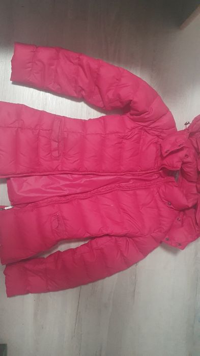 Курточки дитячі в хорошому станв