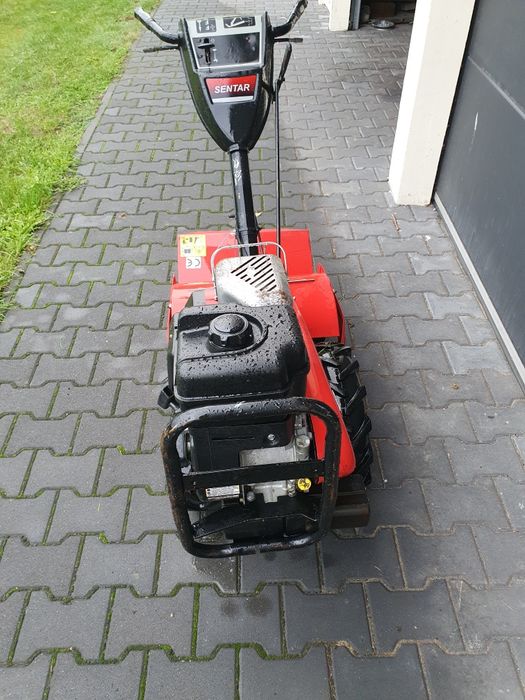 Glebogryzarka spalinowa Sentar