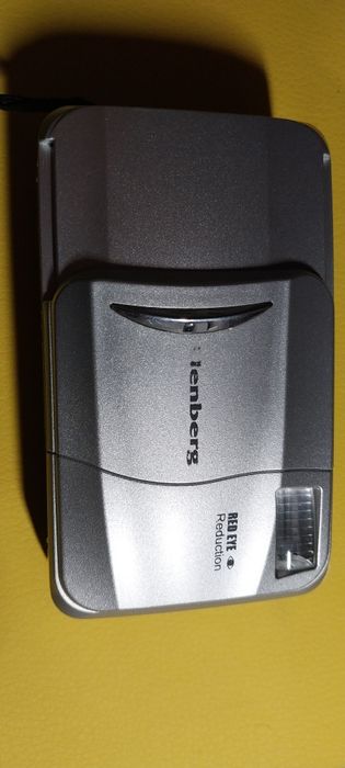 Фотоапарати плёнка и цифра