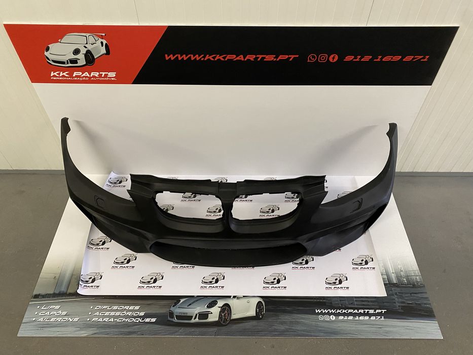 LIP SPOILER DA FRENTE PALA ABA LÂMINA AVENTAL LÁBIO FRONTAL BMW SÉRIE 1 E81 E82 E87 E88 LOOK M2 M PERFORMANCE M2 COMPETITION PARA 3 E 5 PORTAS NOVO