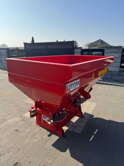 Hit Rozsiewacz nawozu nowy ulepszony dwu tarczowy Hydraulika dowóz fre