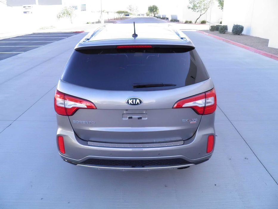Kia Sorento      2015
