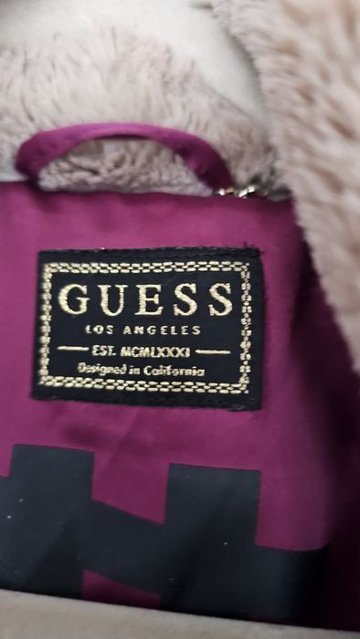 Futerko Guess beżowy roz L