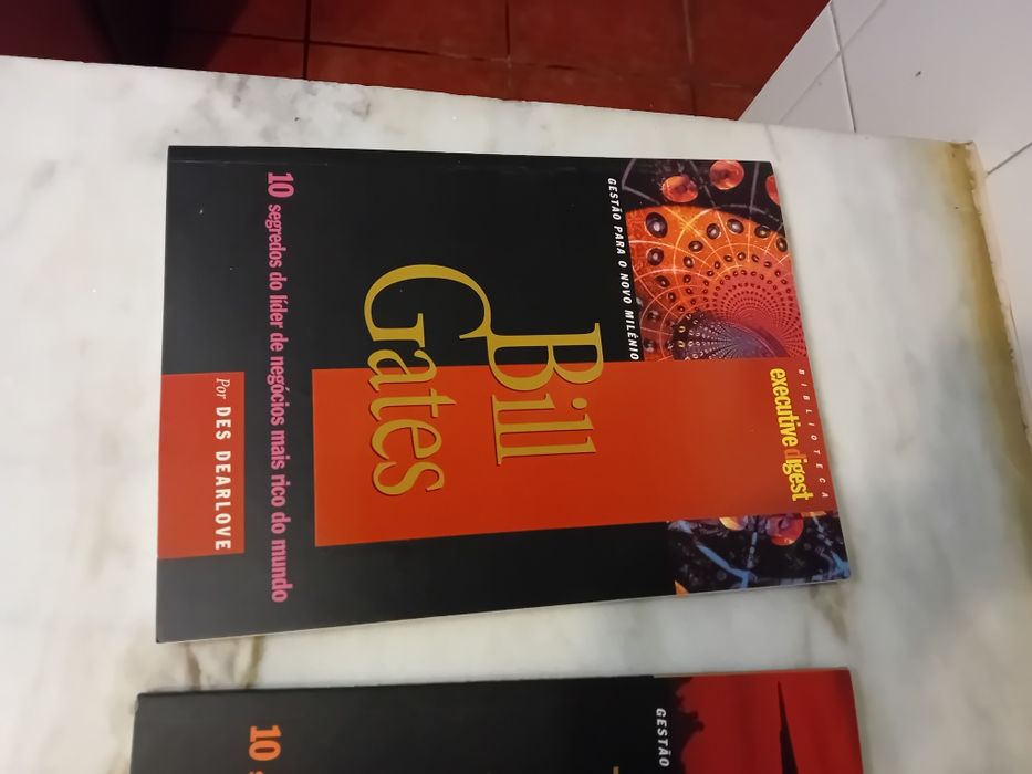 Conjunto de 2 Livros Executive Digest