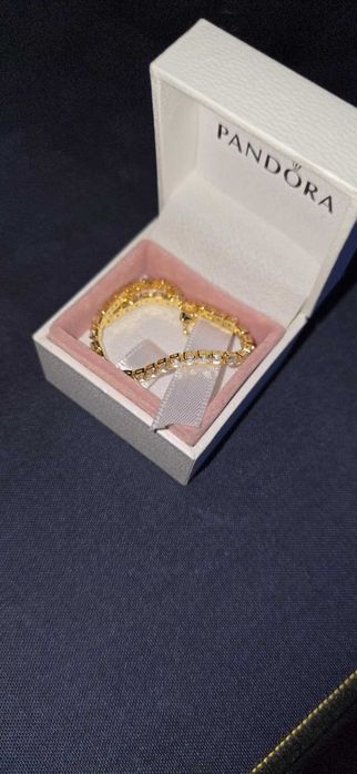 Pulseira da Pandora Malha Brilhante
Revestimento de ouro 14k