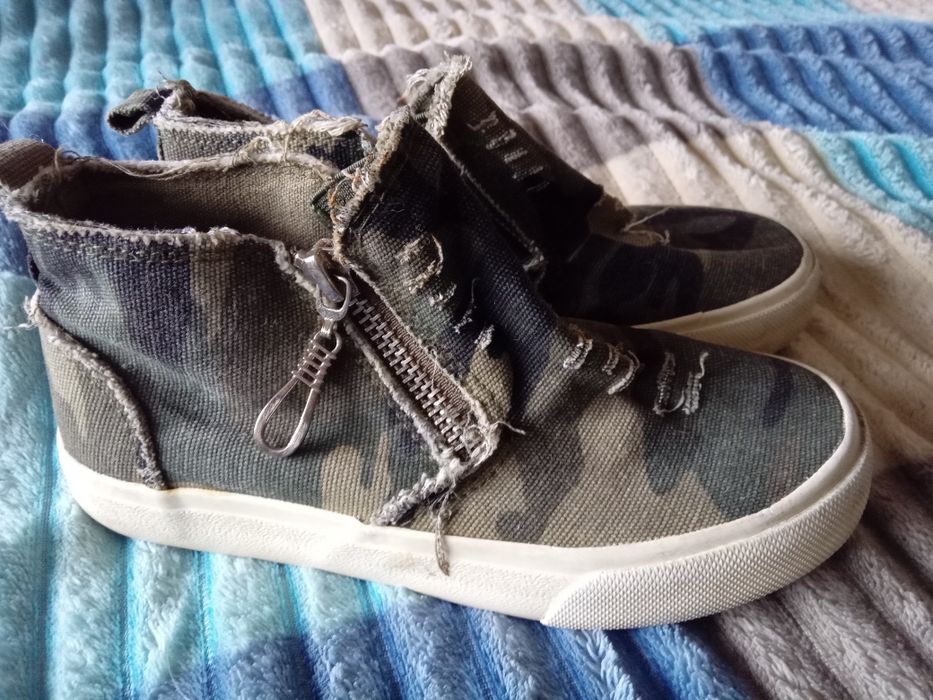 кеди кросівки лофери чобітки  р31 19 см