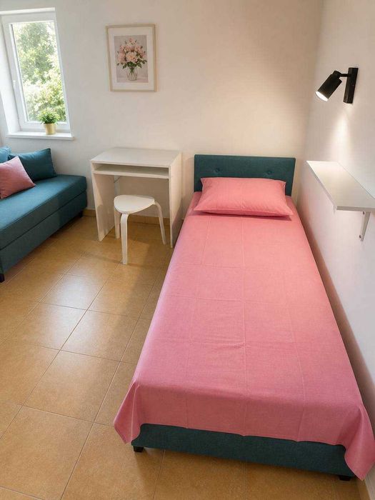 Новый Хостел в Варшаве Hostel Warszawa Влохи Говорим по-русски UA