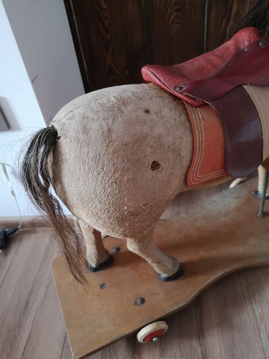 Antyk lata 30' koń na biegunach, kółkach zabawka drewno