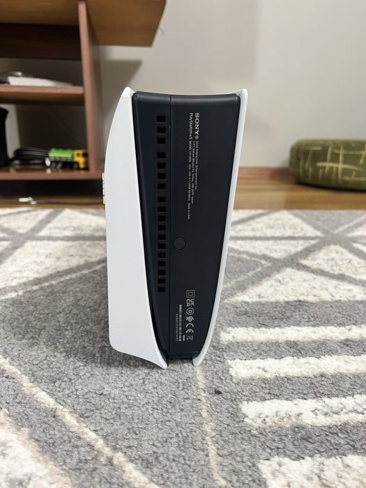 Ігрова приставка Sony Playstation 5, 1 TB памʼяті з дисководом