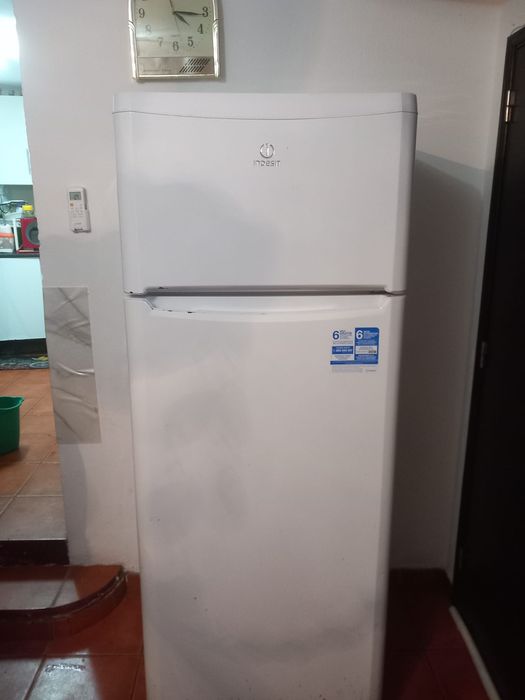 Frigorífico em bom estado