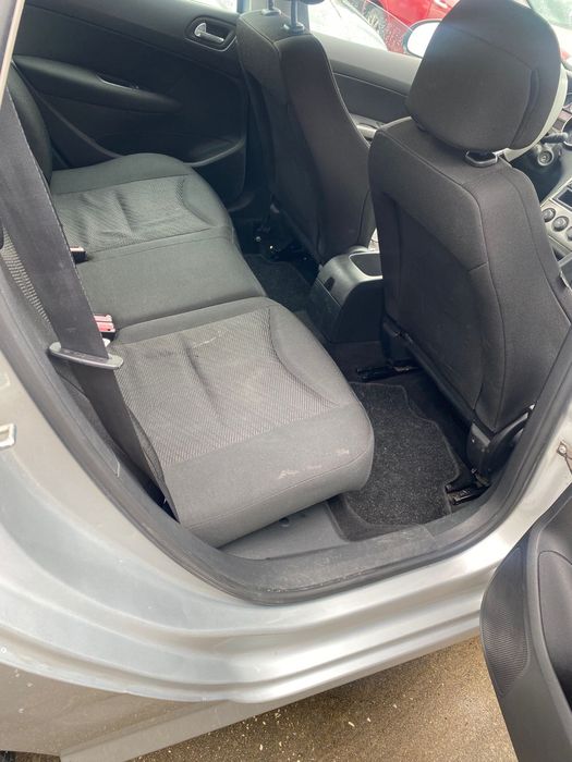 Peugeot 308 sw 1.6 hdi