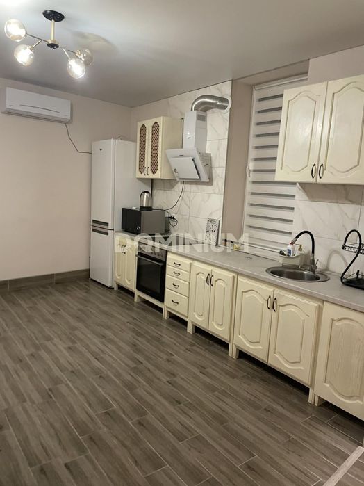 Оренда просторого будинку у м. Виноградів