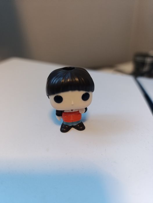 kinder joy stranger things will