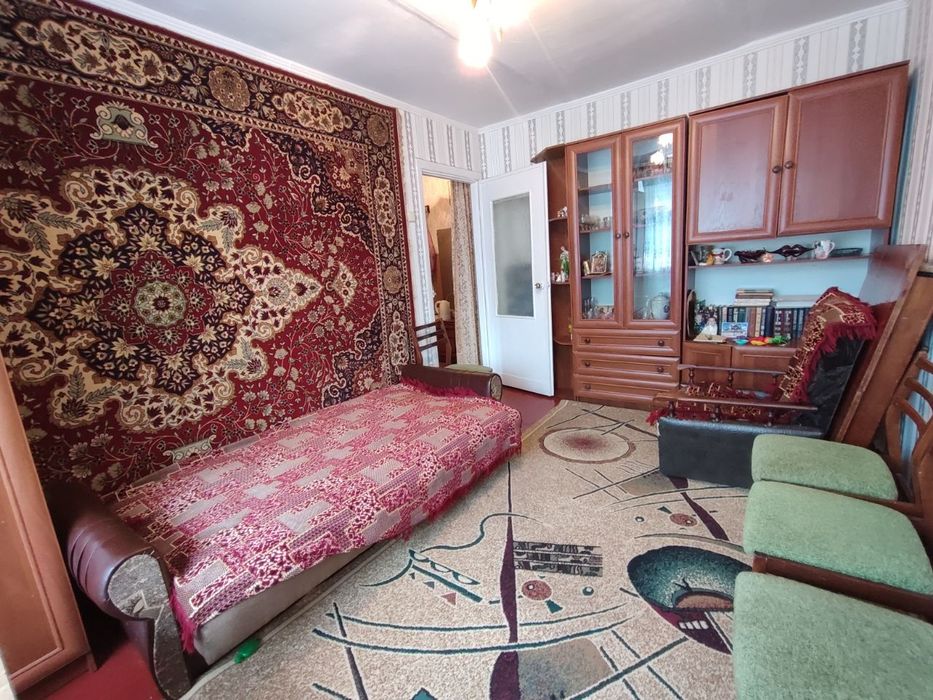 Здам в оренду кімнату для дівчини