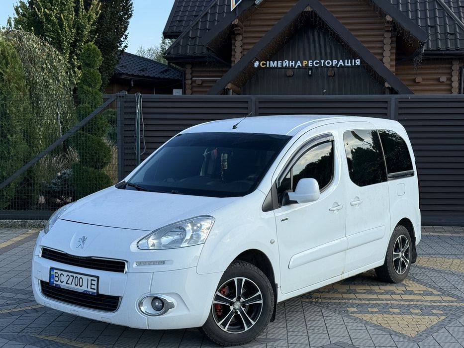 Продам Peugeot partner 2012 1.6d пасажир