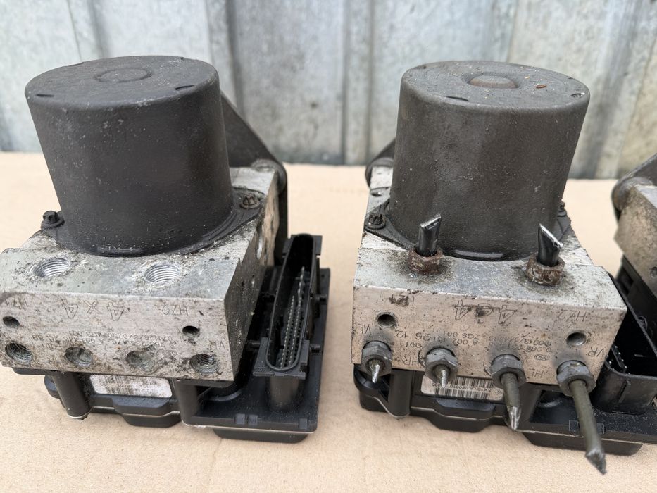 Блок ABS 4x4 на Mercedes-Benz VITO W639.