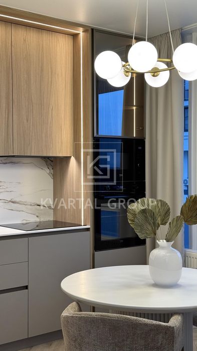 2-к квартира з ремонтом, ЖК «Центральний-2», вул. Університетська 3/5