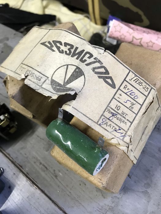 Продам конденсатори нові