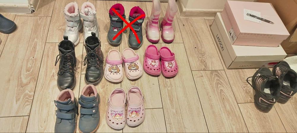 Sprzedam buty dla dziewczynki 28-30