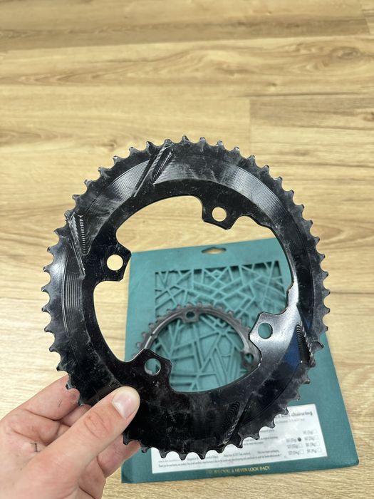 Blaty Absoluteblack Oval FSA 4 Bolt Black 50/34z