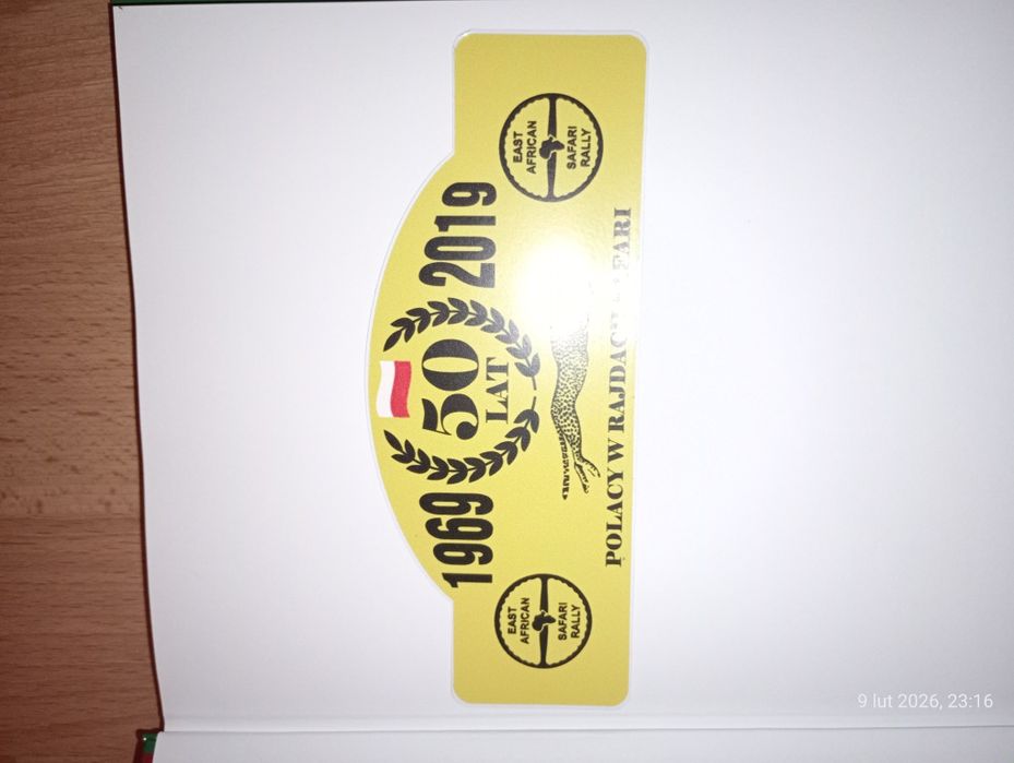 Książka Pędem przez sawannę