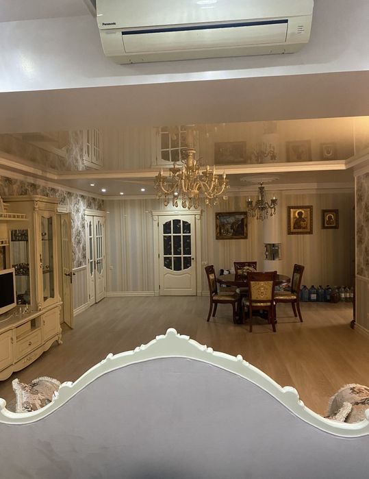 Продам 3к квартиру 120м кв