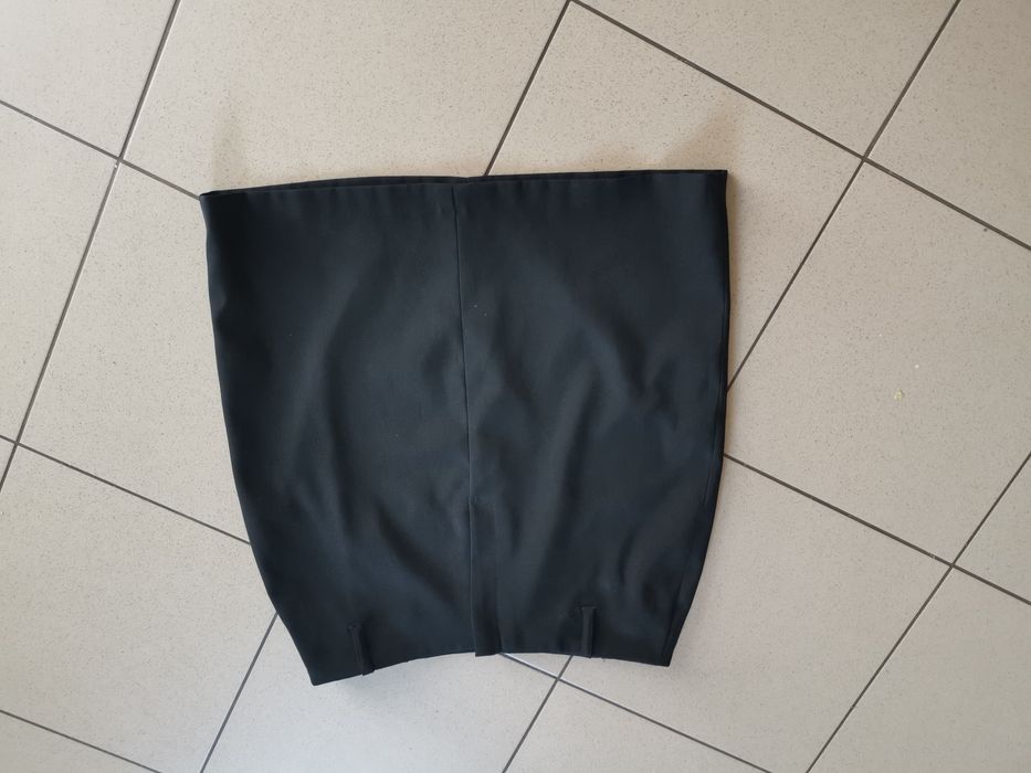 Spódnica damska elegancka klasyczna z wysokim stanem r 40 L