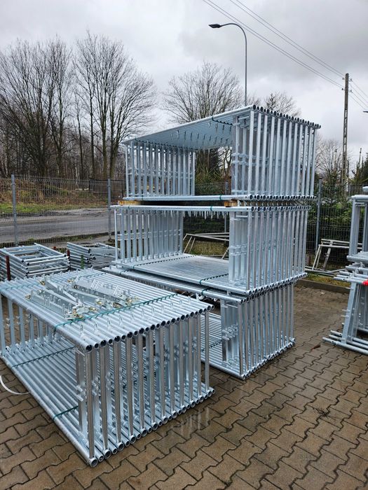 rusztowania nowe 64 m2 (pole 2,5m)