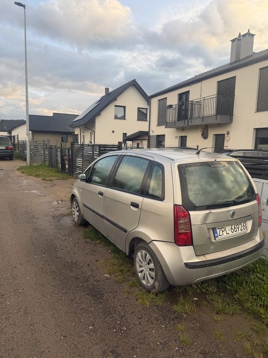 Fiat Idea  samochód w dobrym stanie Polecam