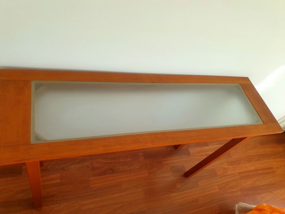 Mesa de apoio consola