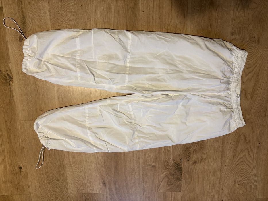 Spodnie białe damskie/sportowe