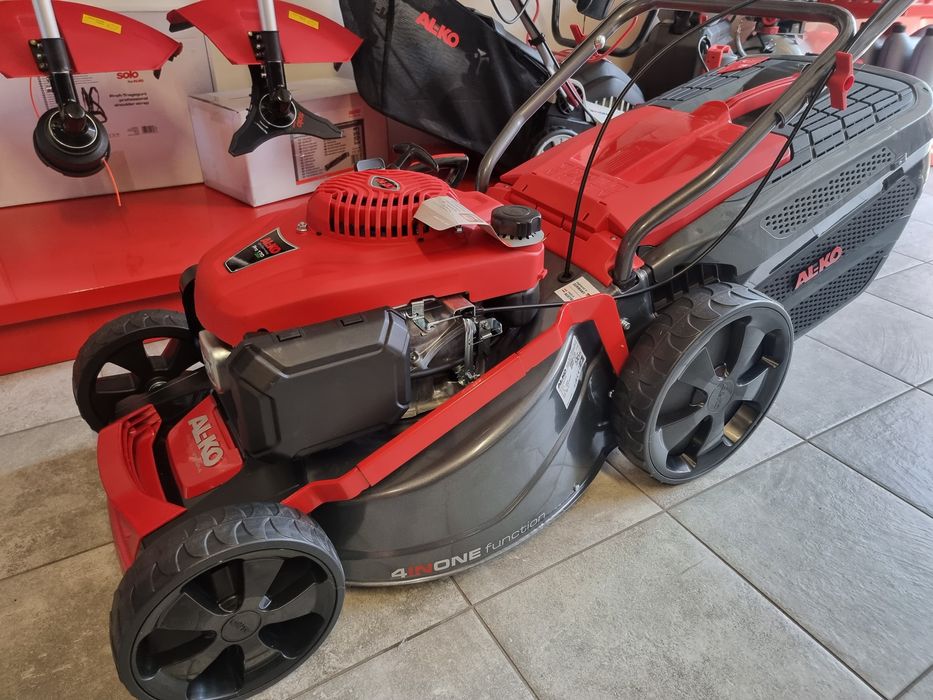 Kosiarka spalinowa z napędem AL-KO 470 SP-A Premium  Raty Serwis