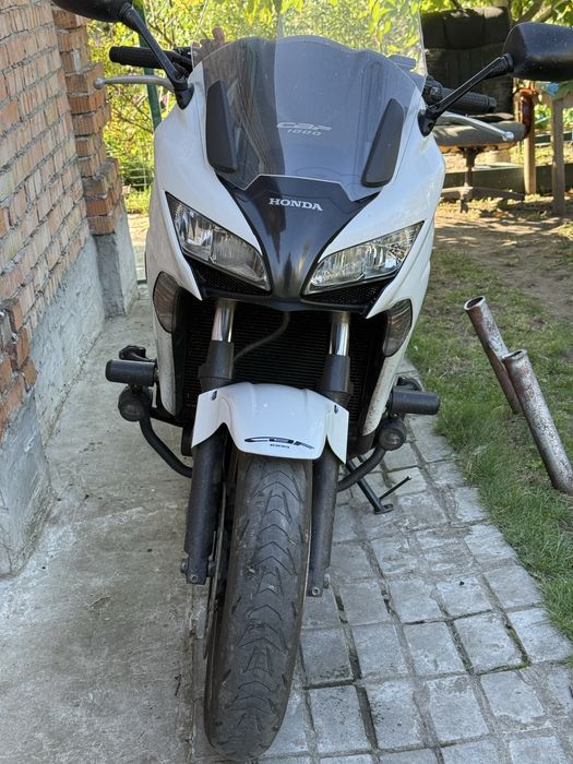 Мотоцикл Honda cbf 1000 2010 год без ABS