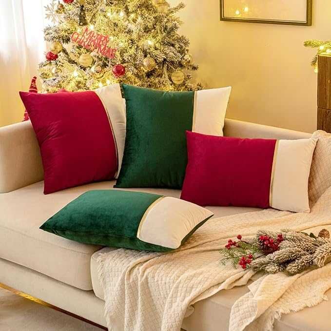 Komplet 2 zielonych poszewek świątecznych 45x45 cm aksamite, złoto