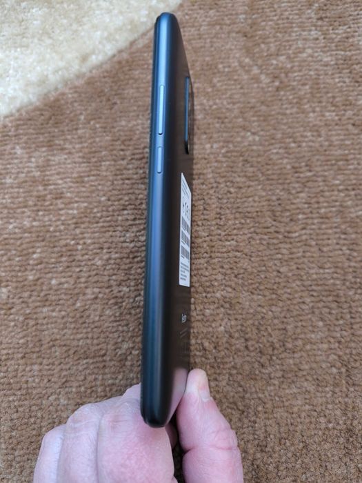 Xiomi Redmi 9 у відмінному стані.