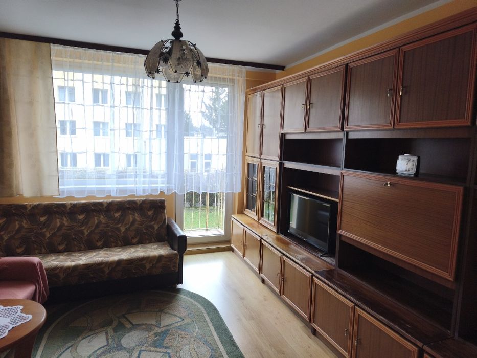 Mieszkanie 47m trzy pokoje Pierwsze piętro