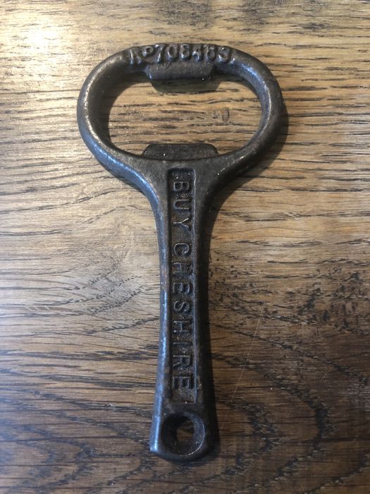 Retro otwieracz do butelek Better milk buy Cheshire