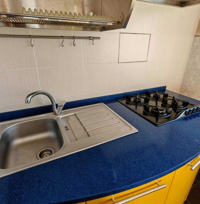 Продається олнокімнатна квартира на Науковій