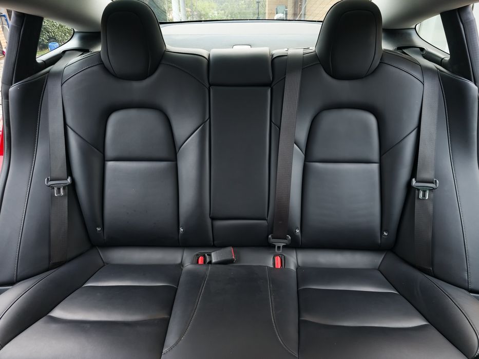 Tesla Model 3 Long Range RWD