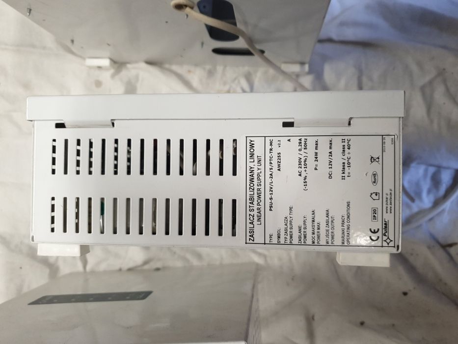 Zasilacz stabilizowany, liniowy LinearPower.