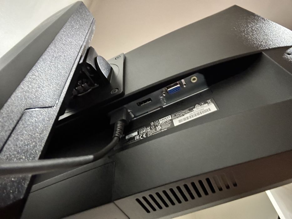 Monitor Asus 23.8" TUF Gaming