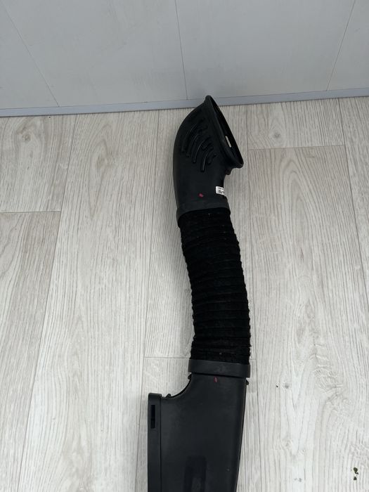 Трубка повітря a b-klasa Mercedes-Benz cla gla a6510904337