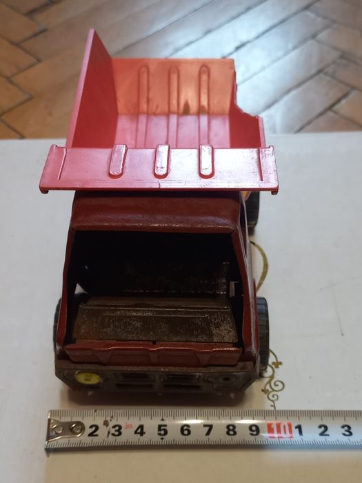 Машинка самосвал временСССР б/у