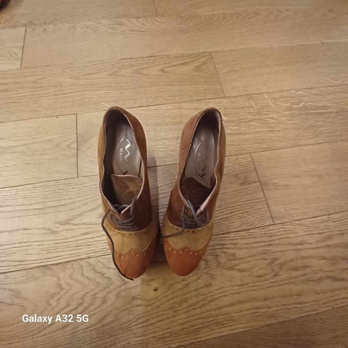 Buty damskie obcas