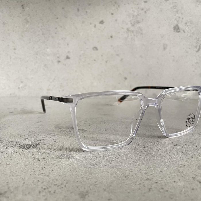 Okulary, modne zeròwki, oprawki do wymiany na szkła korekcyjne.unisex.