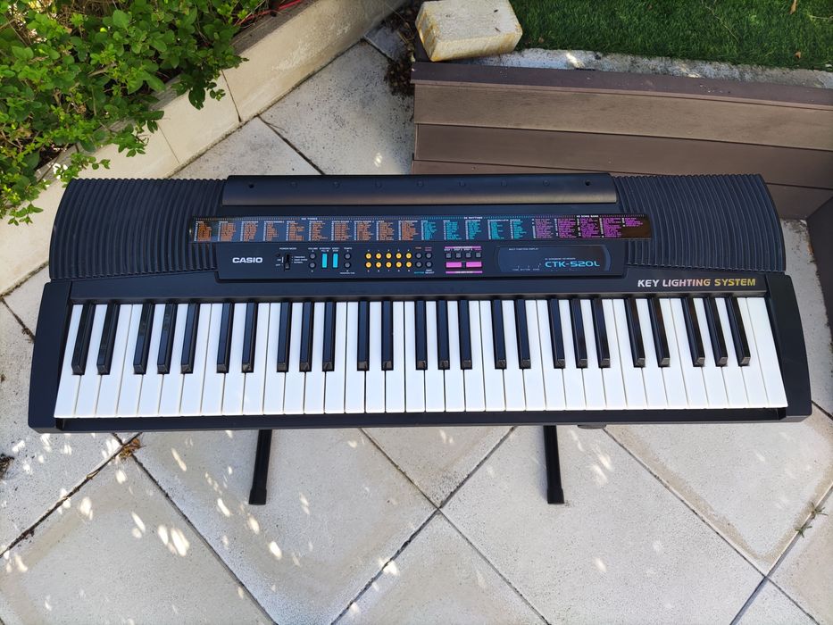 Casio CTK-520L Key Lighting System